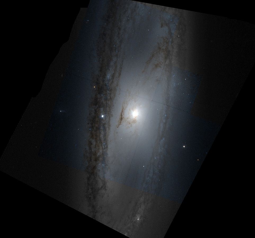 Messier-65-Hubble.jpg
