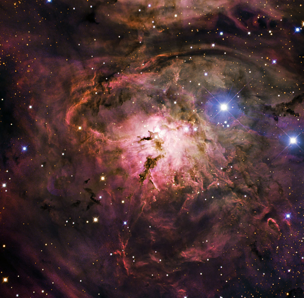messier 8,m8,emission nebula