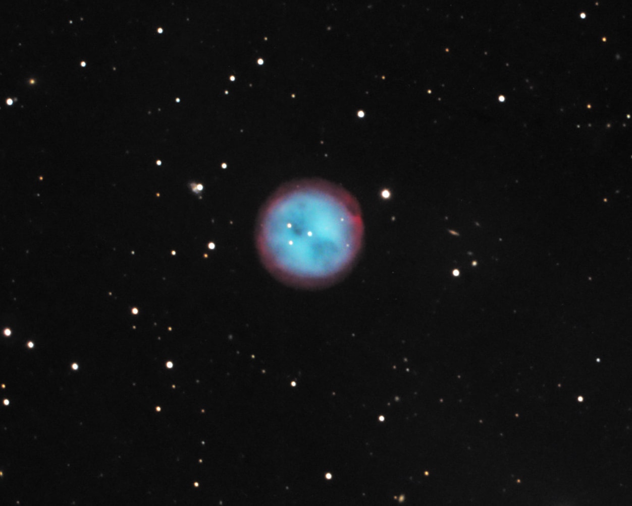m97,m97 planetary nebula,owl nebula,ngc 3587