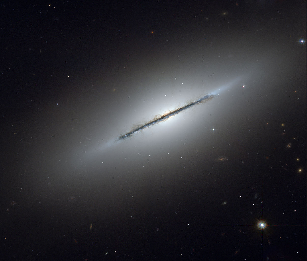 spindle galaxy,m102,ngc 5866