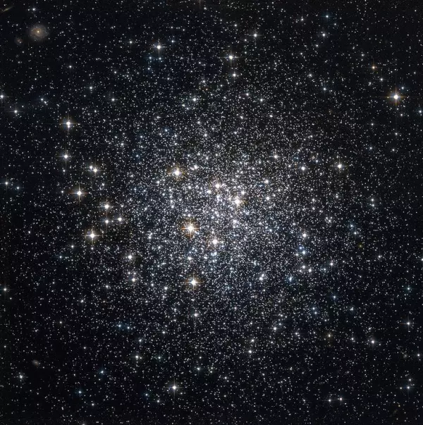 m72 globular cluster